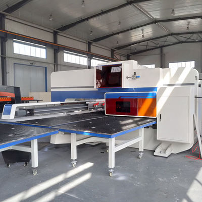 Full Automatically Mechanical CNC Turret Punching Machine / Plate Punching Machine